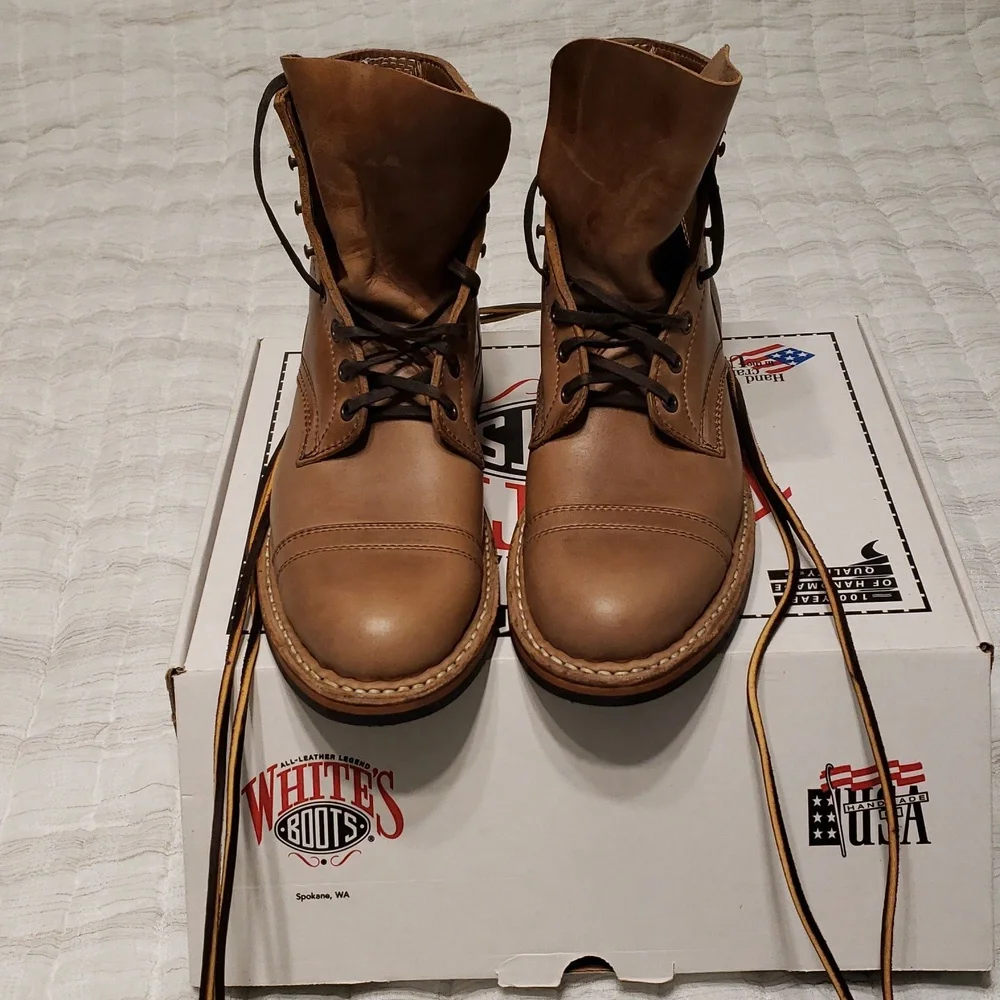 New In Box Brown Mens 8.5D White's Boots - Picture 10 of 12